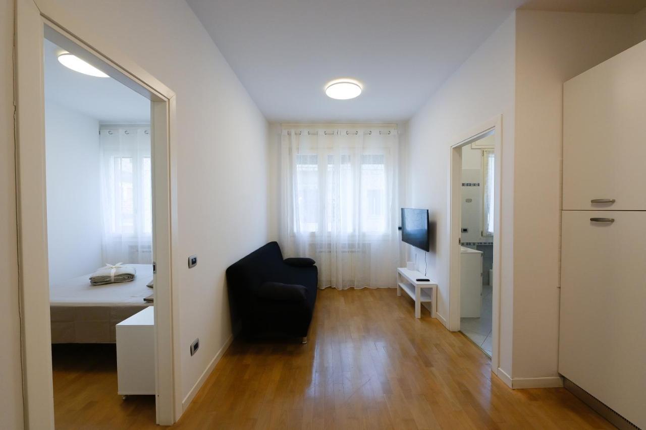 Apartament Tuliphouse Da Davide Bolonia Zewnętrze zdjęcie