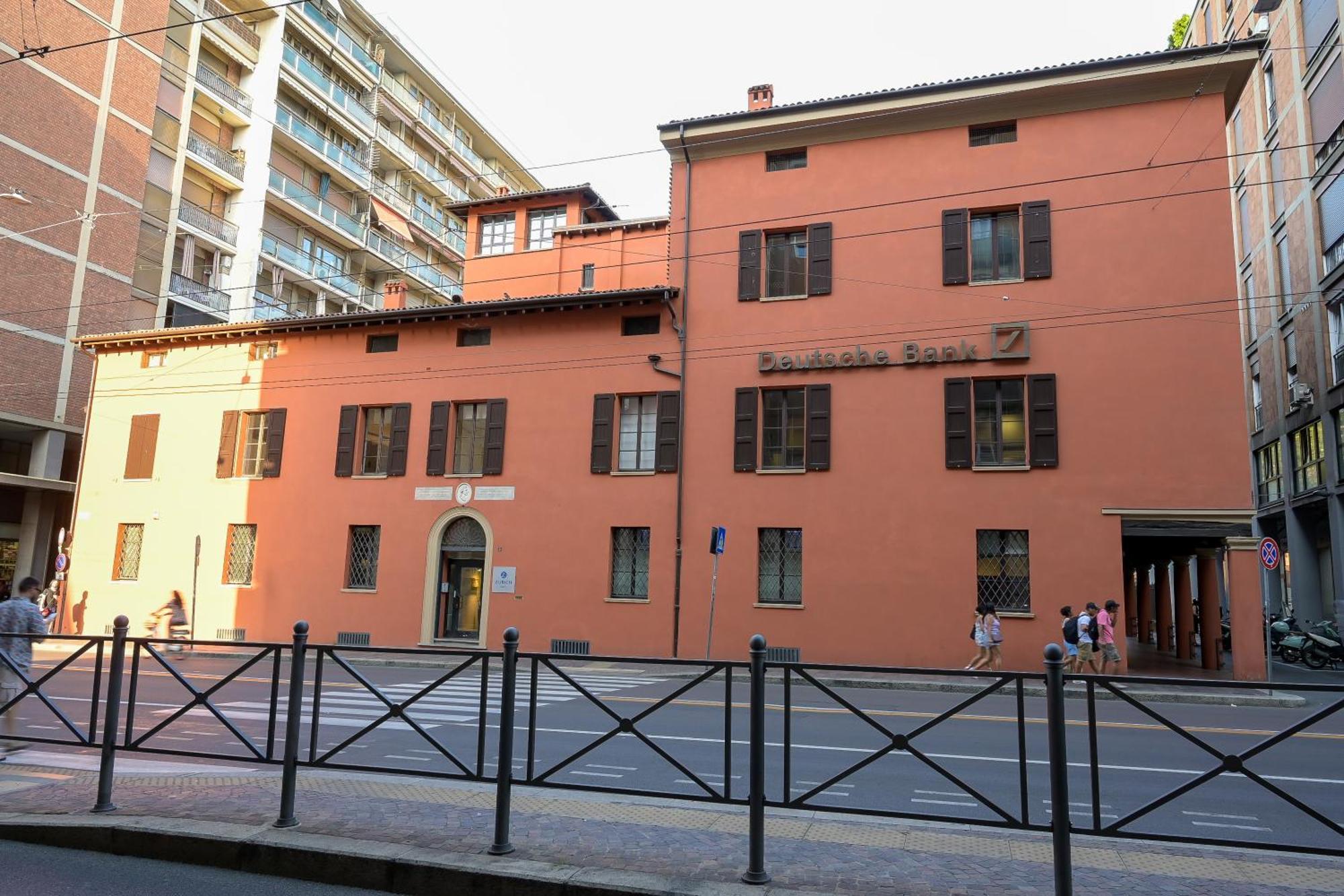 Apartament Tuliphouse Da Davide Bolonia Zewnętrze zdjęcie
